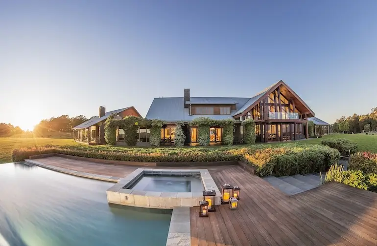Spicers Peak Lodge is part of the Spicers Retreats collection of luxury getaways and it is as lovely as the scenery around it.
