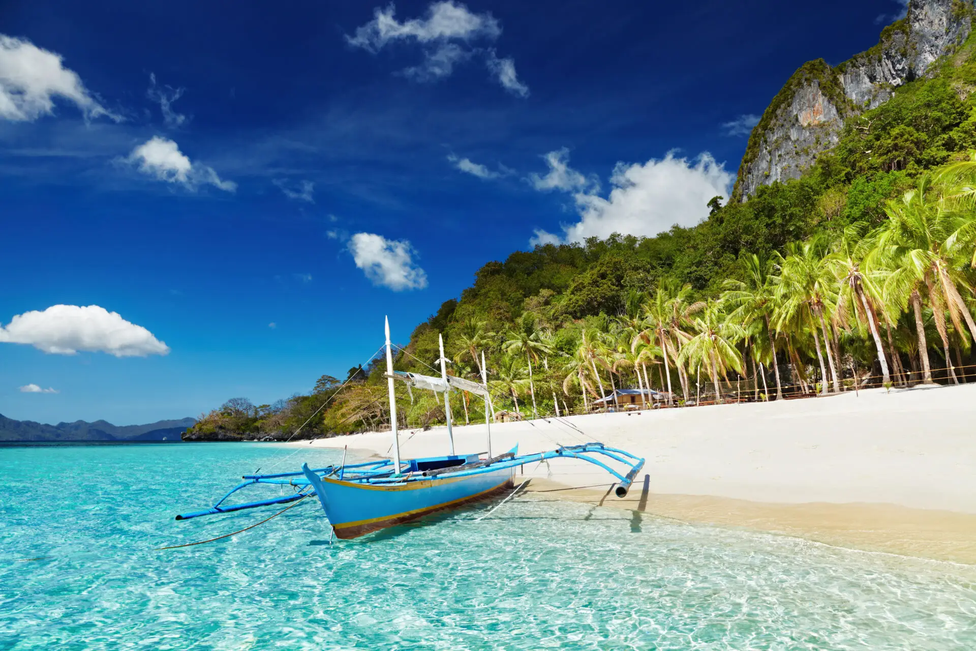 Philippines, Palawan, beach with boat